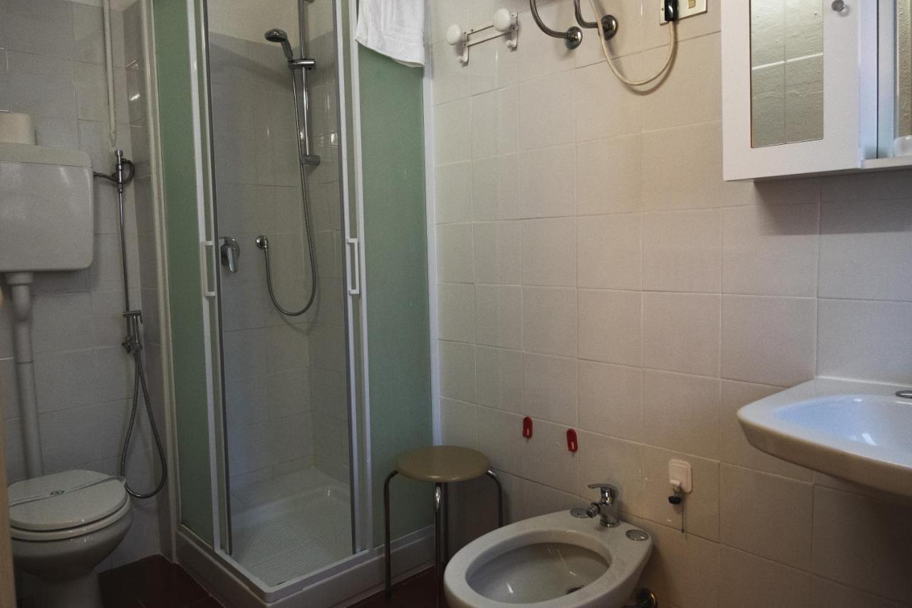 Cascina Des Religieuses Apartment Aosta Bagian luar foto