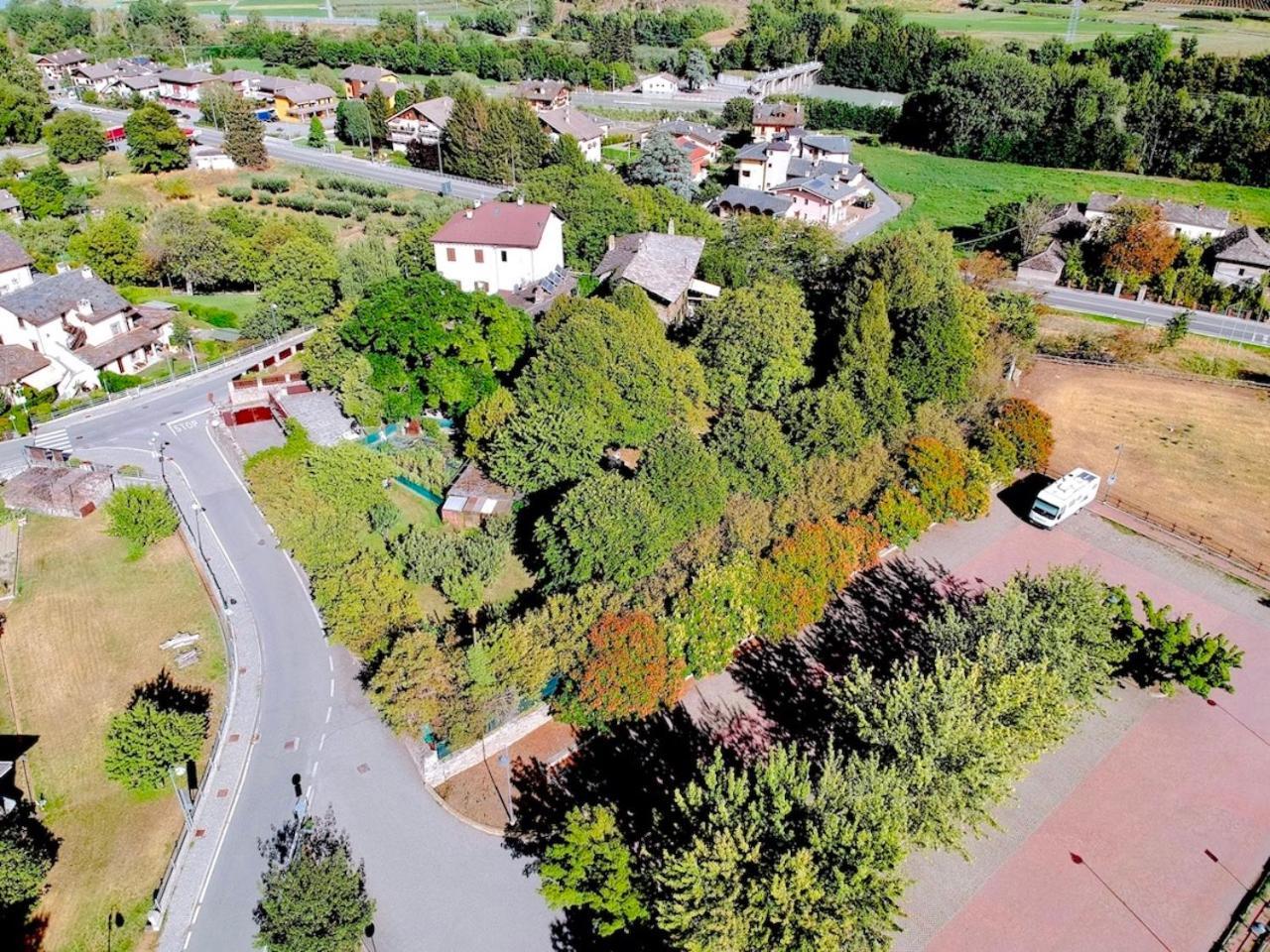 Cascina Des Religieuses Apartment Aosta Bagian luar foto