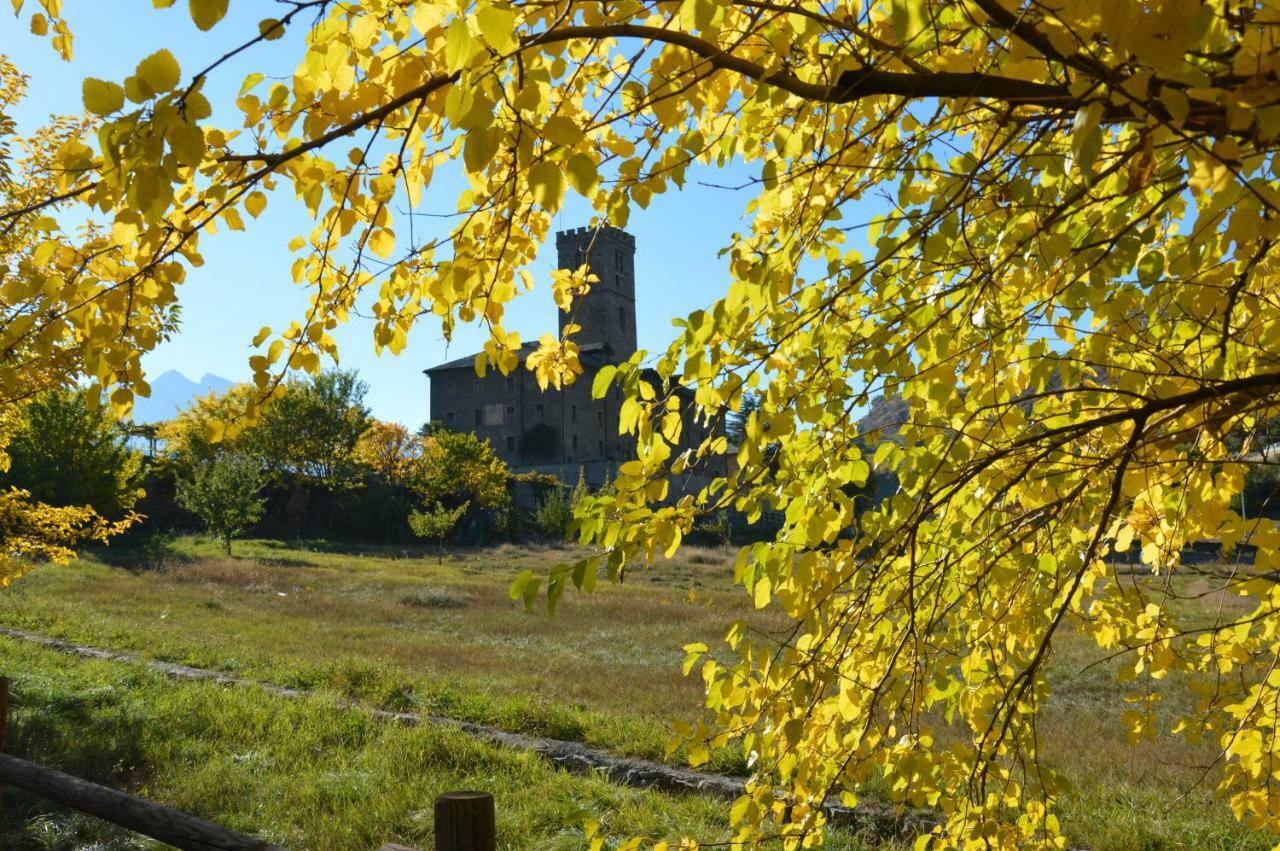 Cascina Des Religieuses Apartment Aosta Bagian luar foto